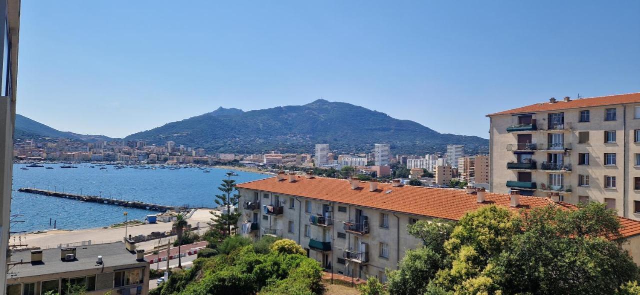 T2 Vue Mer - Entre Aeroport Et Centre-Ville Ajaccio  Dış mekan fotoğraf